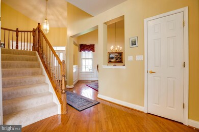 14109 Kentucky Derby Ct, Gainesville, VA 20155 - photo 4