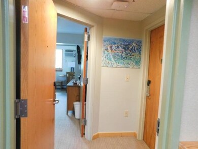 90 Loon Mountain Rd unit 1161B, Lincoln, NH 03251 - photo 5
