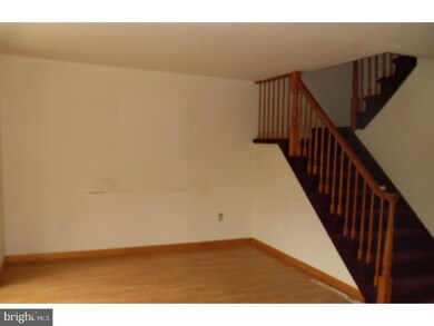 9 Hopkinson Ct, East Windsor, NJ 08520 - photo 2