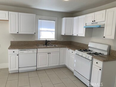 382 N Palm Ave unit REAR HOUSE, Upland, CA 91786 - photo 5