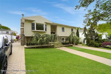 152 Jansen St, Staten Island, NY 10312 - photo 2