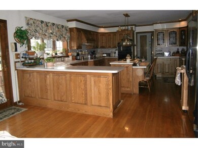 7 Azalea Dr, Pilesgrove, NJ 08098 - photo 5