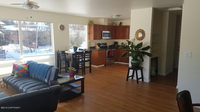 543 W 19th Ave, Anchorage, AK 99503 - photo 2