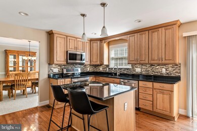 3135 Queensberry Dr, Huntingtown, MD 20639 - photo 2