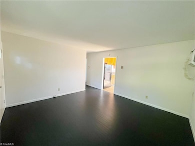 2217 E Gate City Blvd, Greensboro, NC 27401 - photo 3