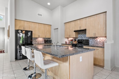 7526 E Chalkboard Ct, Tucson, AZ 85715 - photo 6