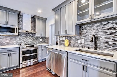 4415 Bradley Ln, Chevy Chase, MD 20815 - photo 3