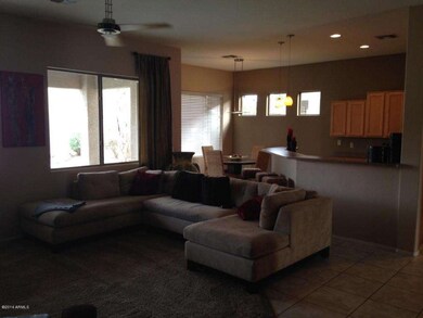Breakfast Bar and Kitchen Nook