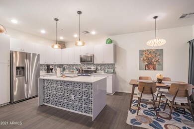2254 E Hidalgo-7