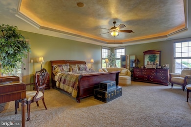 479 Imperial Dr, Mohnton, PA 19540 - photo 4