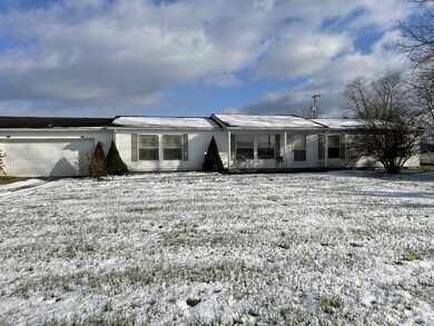 4027 9th St, Wayland, MI 49348 - photo 3