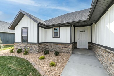 1766 E New Madrid Dr, Republic, MO 65738 - photo 3