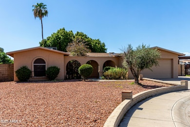 8618 N 43rd Dr, Glendale, AZ 85302 - photo 2