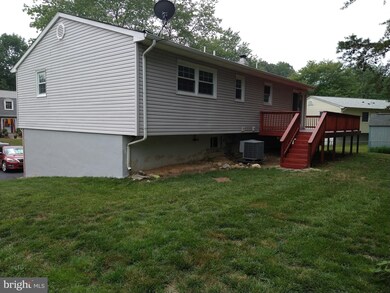 5537 Neddleton Ave, Woodbridge, VA 22193 - photo 3