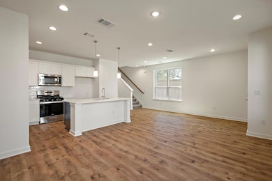 462 Orleanian Dr unit A, Buda, TX 78610 - photo 7