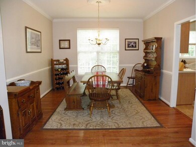 1323 Riverview Dr, Locust Grove, VA 22508 - photo 7