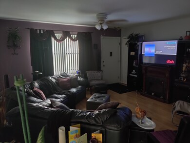 4170 191st Place unit 6, Country Club Hills, IL 60478 - photo 4