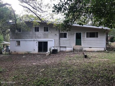 10. BACK OF HOUSE