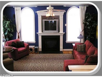 Den/Family/Great Room - Cozy family room with lots