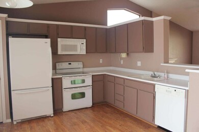 661 N Fresno St, Chandler, AZ 85225 - photo 2