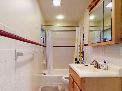 11 Elm St unit 1, Somerville, MA 02143 - photo 5