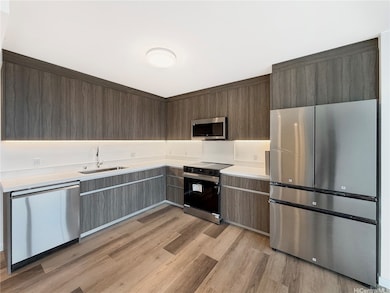 1500 Rycroft St unit 2707, Honolulu, HI 96814 - photo 6