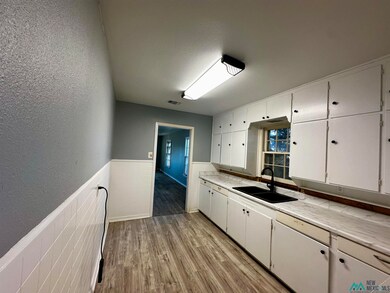 612 E Yucca Dr, Hobbs, NM 88240 - photo 4