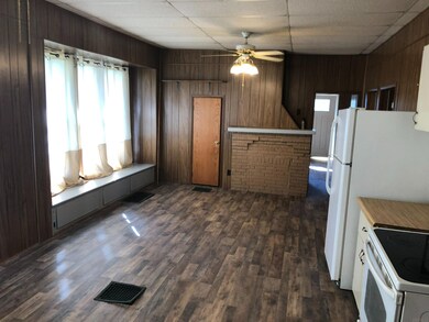 732 Oak St, Bicknell, IN 47512 - photo 4