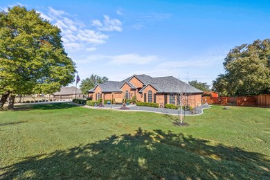 105 Bolivar Dr, Weatherford, TX 76085 - photo 4