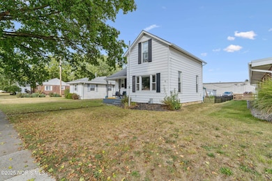 1-web-or-mls-NHM01403