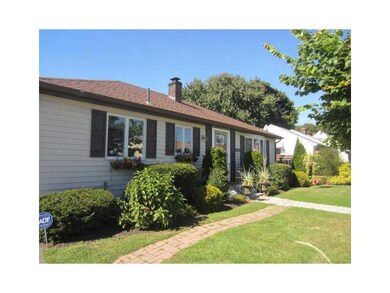 177 Cornell St, Cranston, RI 02920 - photo 3