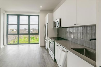 The Tyndall at Robertson Hill unit 407, Austin, TX 78702 - photo 6