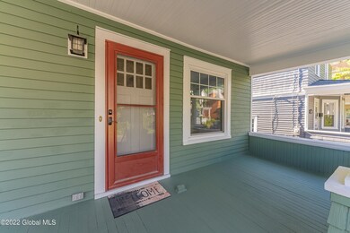 1092 Regent St, Schenectady, NY 12309 - photo 4