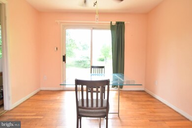 7456 Donset Ct, Manassas, VA 20109 - photo 5
