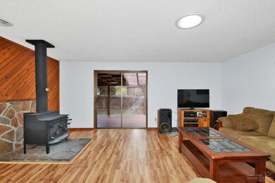 60877 Granite Dr, Bend, OR 97702 - photo 6