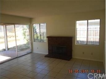 1995 Cluster Pine Rd, Colton, CA 92324 - photo 5