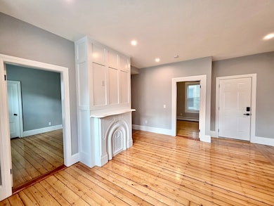73 Vernon St unit 2, Providence, RI 02903 - photo 2