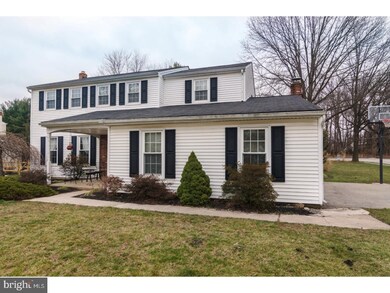 85 Hawthorne Ln, Phoenixville, PA 19460 - photo 2