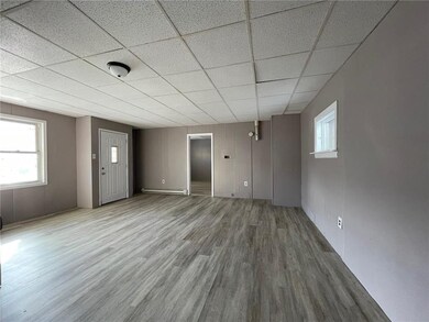 149 W Ridge St unit 1A, Lansford, PA 18232 - photo 3