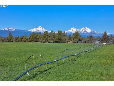 7433 SW 77th St, Redmond, OR 97756 - photo 3