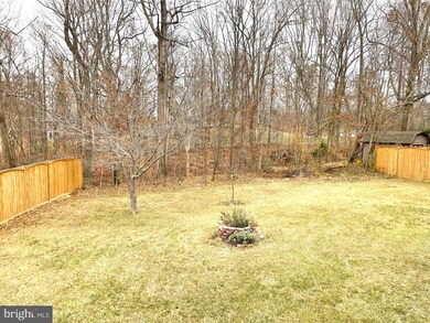 1725 Lottie Fowler Rd, Prince Frederick, MD 20678 - photo 4