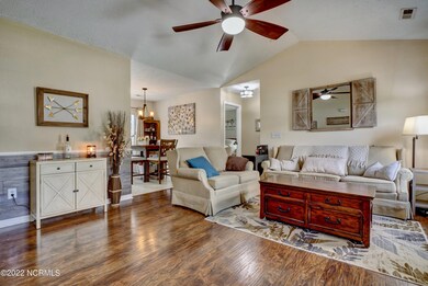 005_p8311373_4_5_6_7_8_9