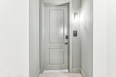5-web-or-mls-Dickenson St 401-005