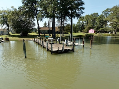 404 Neptune Ln, Hague, VA 22469 - photo 5