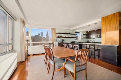 Tower East unit 34CD, New York, NY 10021 - photo 3