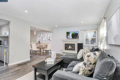 896 Camelback Place, Pleasant Hill, CA 94523 - photo 4