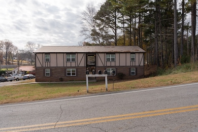 304 Chambers St, McMinnville, TN 37110 - photo 3