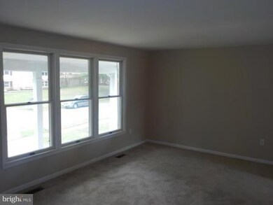 1218 Kings Tree Dr, Bowie, MD 20721 - photo 3