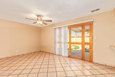 8010 W Westview Dr unit 6, Phoenix, AZ 85033 - photo 7