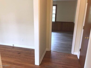 310 Forest Grove Ave, Jacksonville, NC 28540 - photo 2